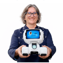 LIRO / Little Bot em escolas